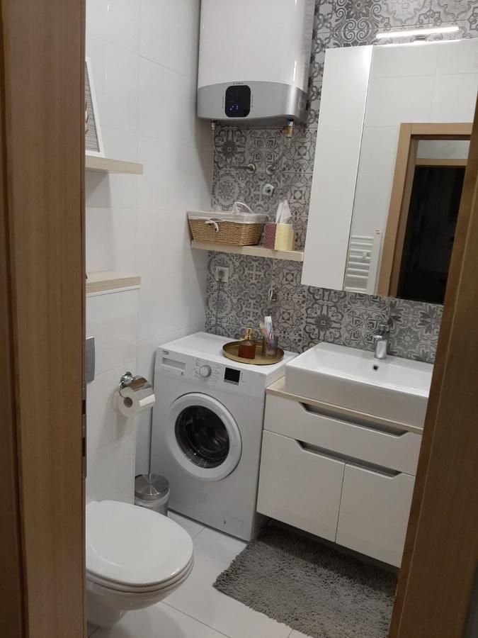 Stefan Lux Apartment Бієліна Екстер'єр фото